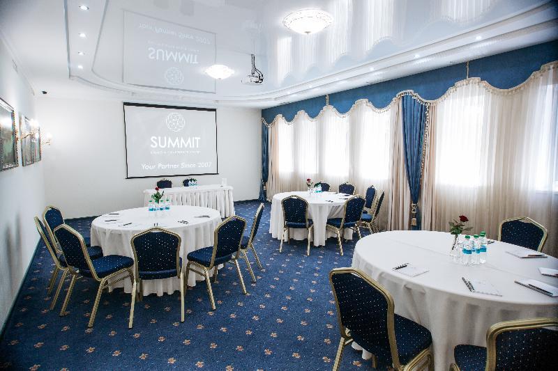 Summit Villa Kišiněv Exteriér fotografie